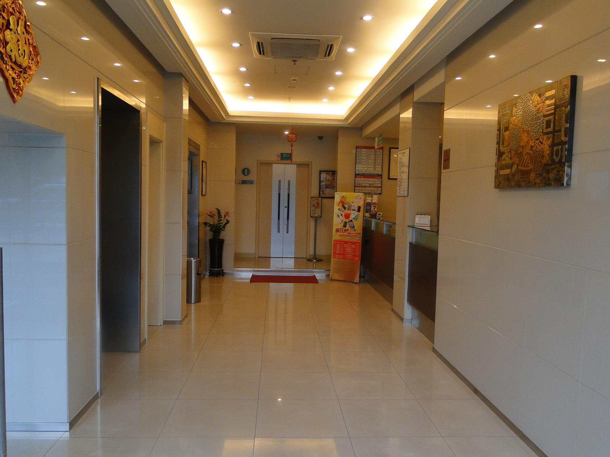 Jinjiang Inn Shanghai Oriental Pearl Tower Esterno foto